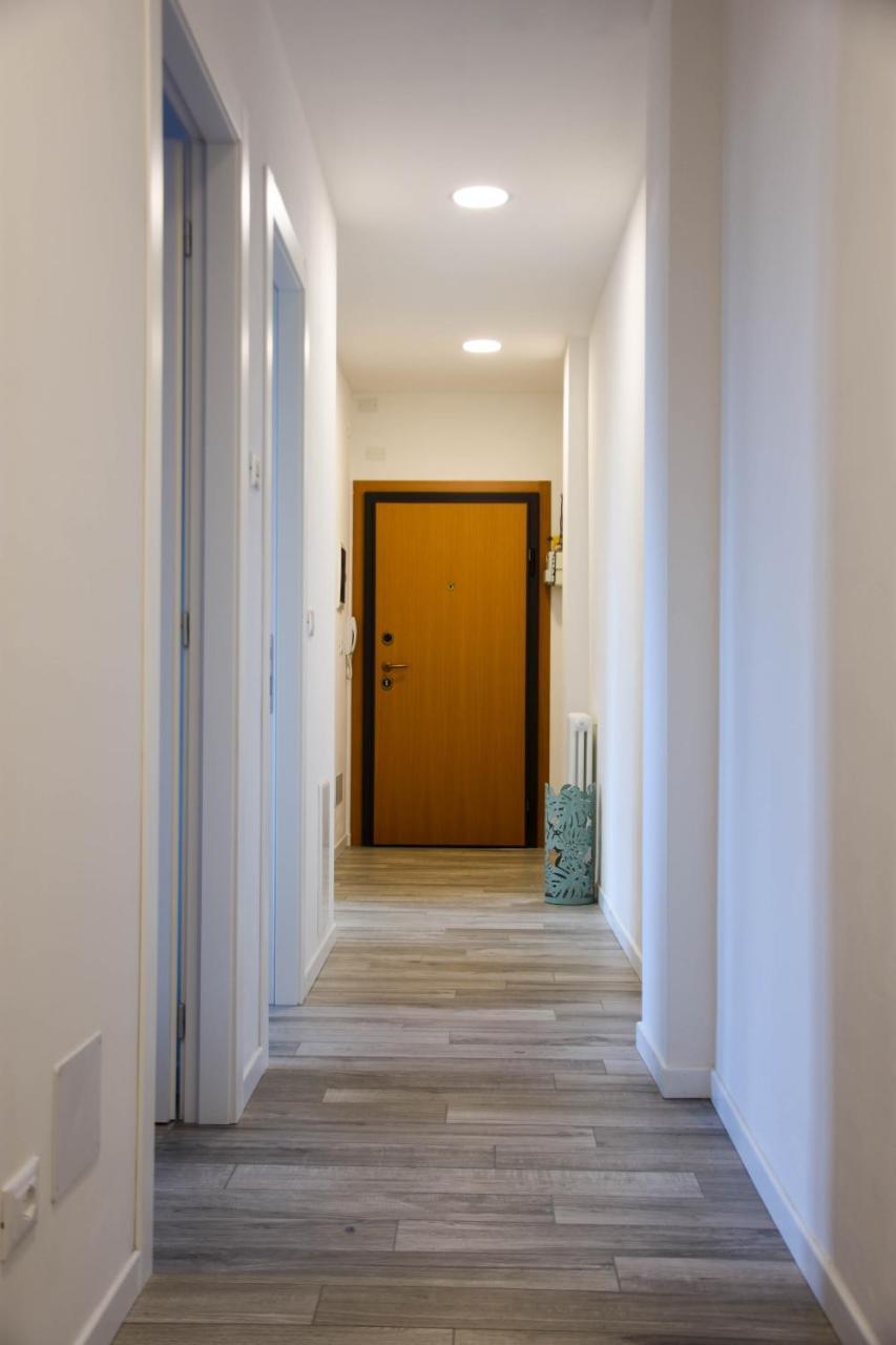 Bologna Accommodation - Fiera - Self Checkin - 24H Ngoại thất bức ảnh